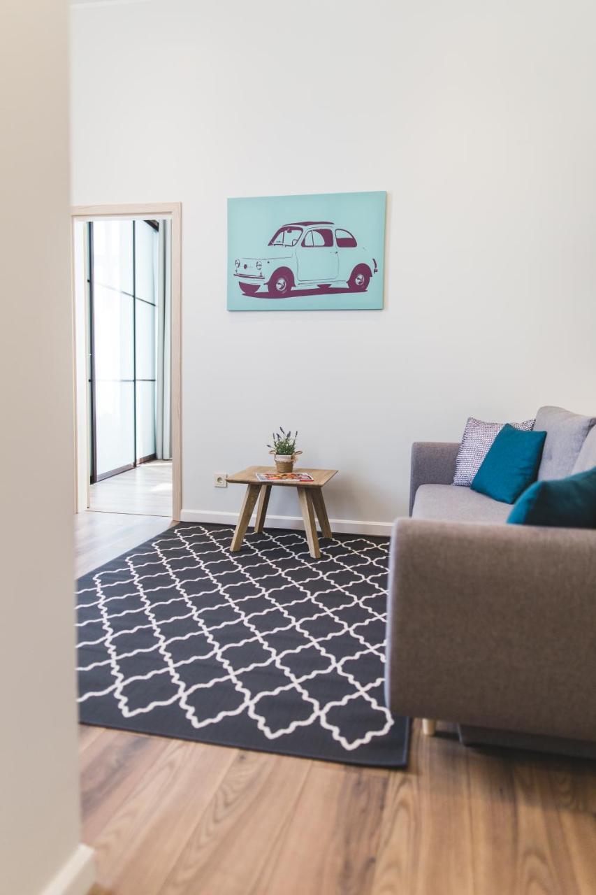 Riga Lux Apartments - Easy Stay ภายนอก รูปภาพ